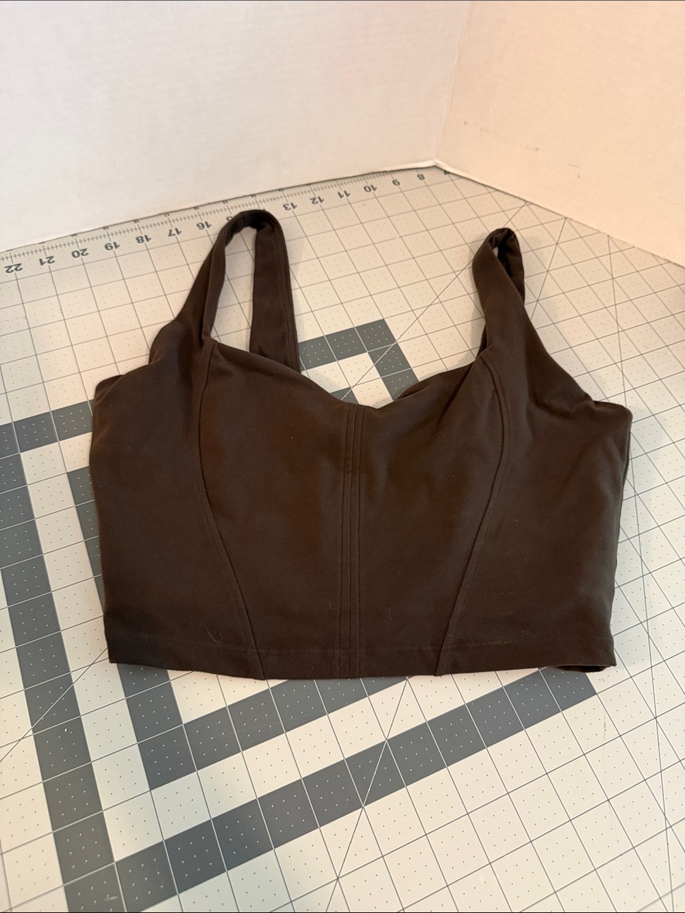 Buff bunny medium Dark Brown Cropped Top bra